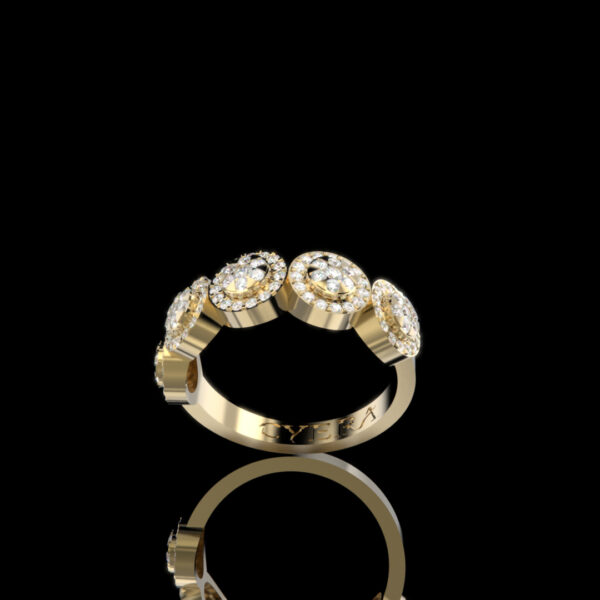 Sequa Diamond Ring - A stunning diamond ring with timeless elegance and radiant design