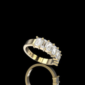 Sequa Diamond Ring, a timeless symbol of love and commitment.