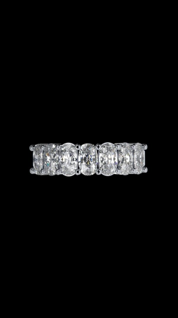 the emerald diamond ring
